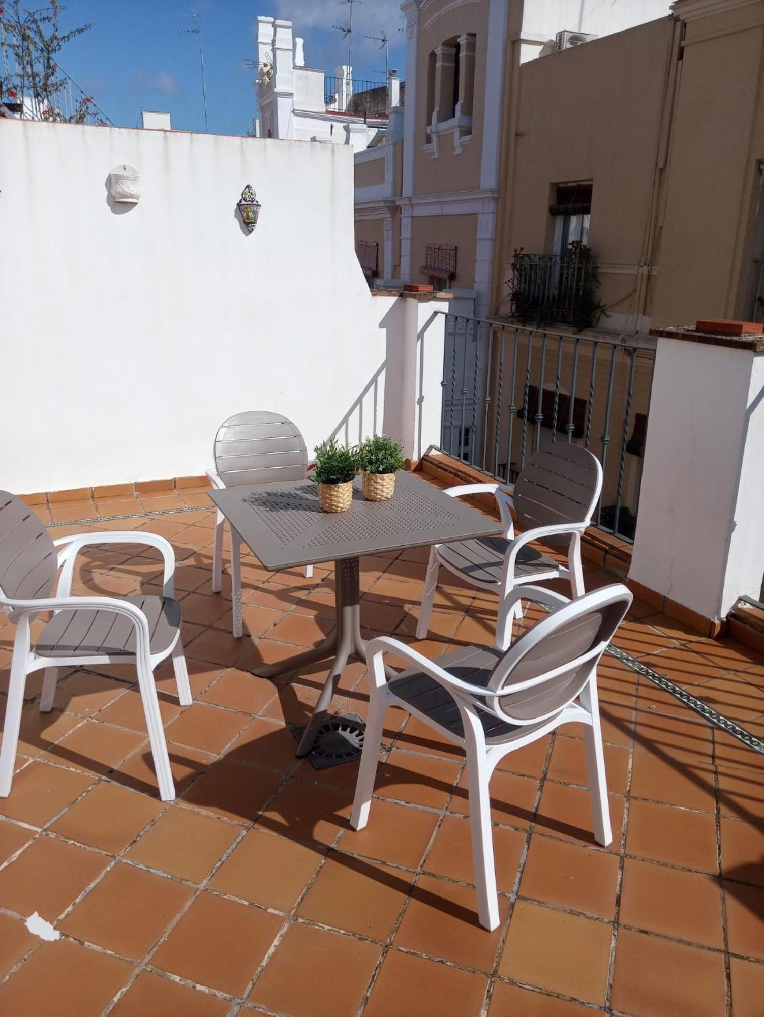 Encantador Duplex Con Terraza Privada En El Centro *